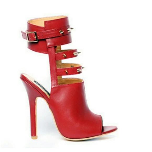 Beautiful Alejandra G red shoes - Picture 3 of 3